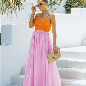 Vici maxi dress/ Size Medium